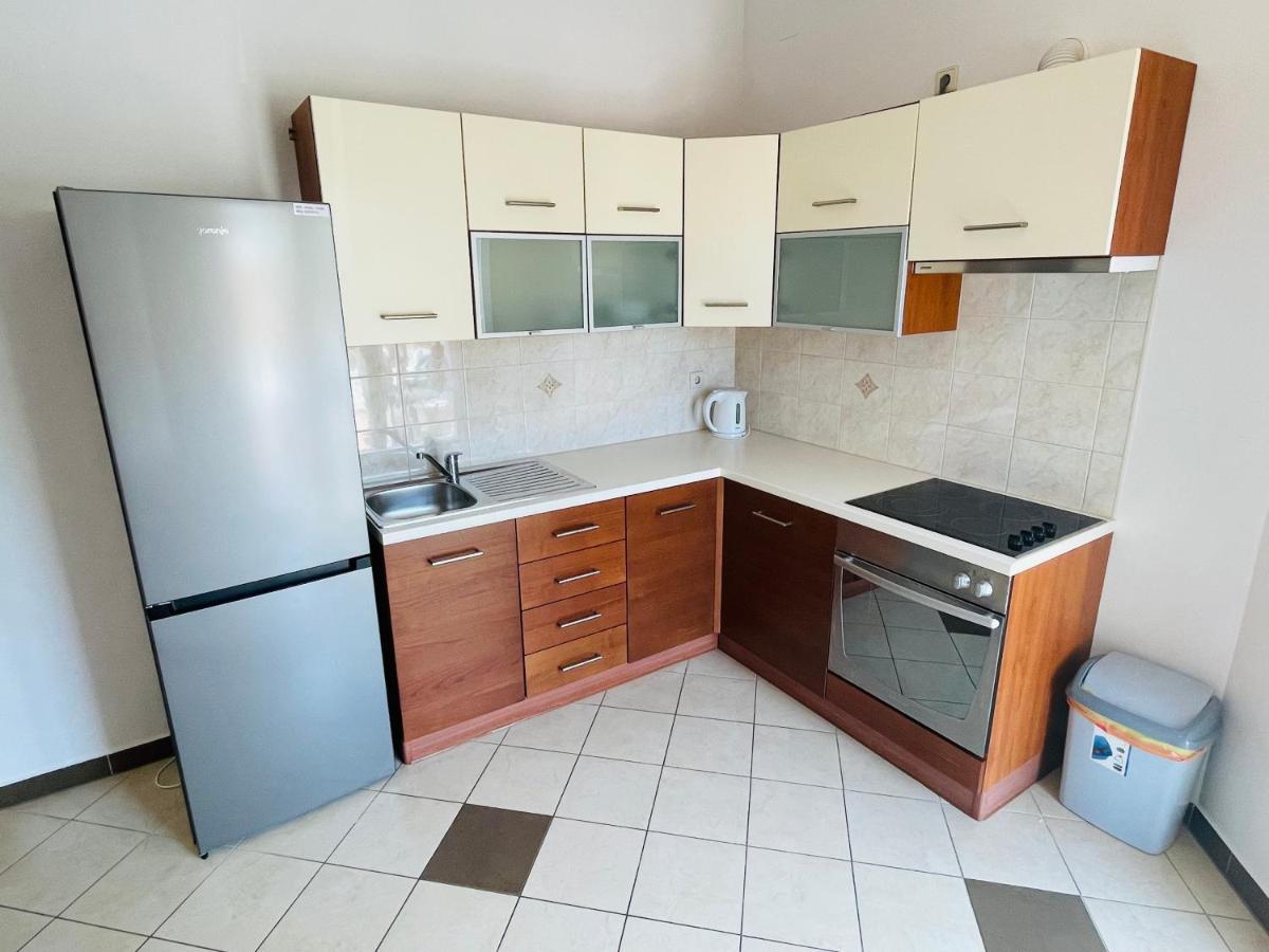 Apartments Basilea Biograd Na Moru Exterior foto